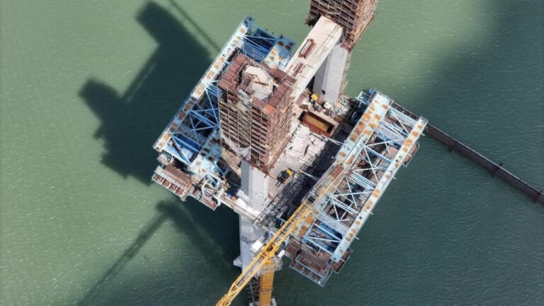 infrastructure for online expansion